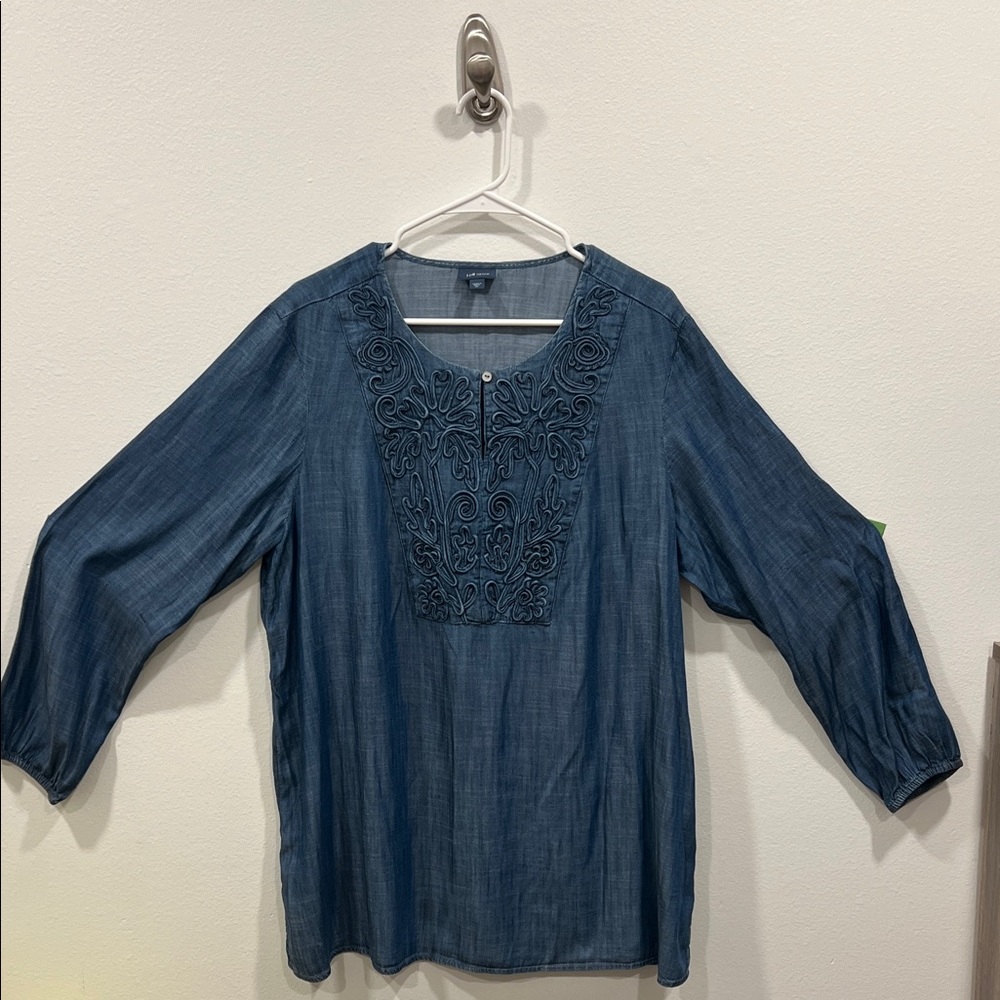 J.Jill Blue Demin Embroidered Top Tunic